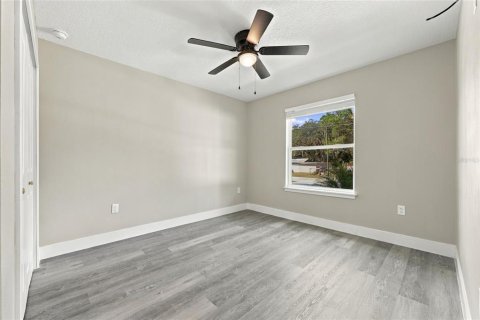 House in Leesburg, Florida 3 bedrooms, 139.35 sq.m. № 2428651 - photo 24