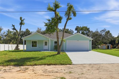 House in Leesburg, Florida 3 bedrooms, 139.35 sq.m. № 2428651