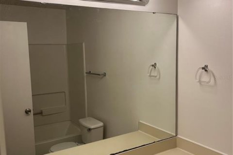 Снять в аренду кондоминиум в Лейк-Мэри, Флорида 3 спальни, 102.19м2, № 1791170 - фото 11