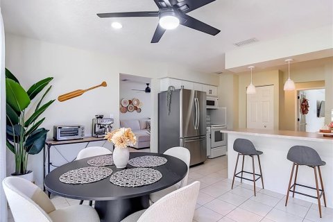 Casa en venta en Spring Hill, Florida, 3 dormitorios, 195.09 m2 № 2421671 - foto 14