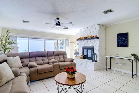 Casa en venta en Spring Hill, Florida, 3 dormitorios, 195.09 m2 № 2421671 - foto 23
