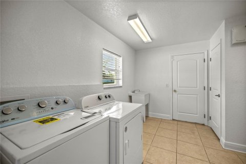 Casa en venta en Ocala, Florida, 4 dormitorios, 252.97 m2 № 1069772 - foto 19