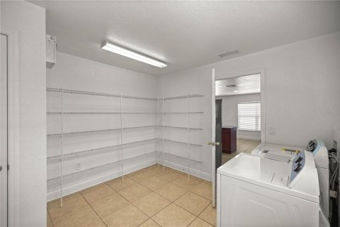 Casa en venta en Ocala, Florida, 4 dormitorios, 252.97 m2 № 1069772 - foto 20