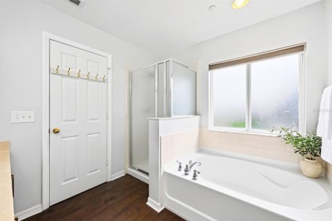 Townhouse in Winter Garden, Florida 3 bedrooms, 148.64 sq.m. № 2287945 - photo 15
