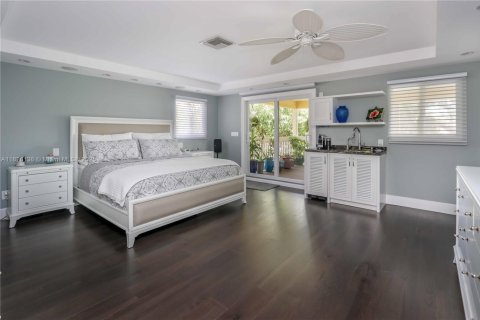 Casa en alquiler en Hollywood, Florida, 5 dormitorios, 328.6 m2 № 1799567 - foto 17