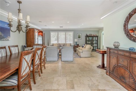 Casa en alquiler en Hollywood, Florida, 5 dormitorios, 328.6 m2 № 1799567 - foto 9