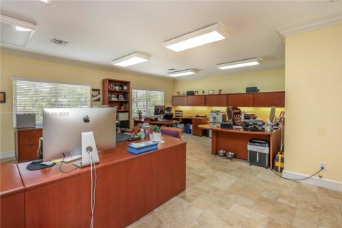 Casa en alquiler en Hollywood, Florida, 5 dormitorios, 328.6 m2 № 1799567 - foto 22