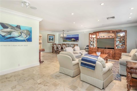 Casa en alquiler en Hollywood, Florida, 5 dormitorios, 328.6 m2 № 1799567 - foto 13