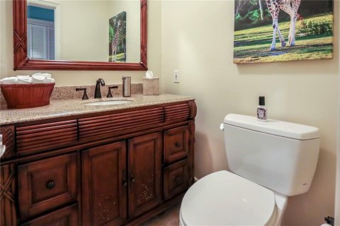 Casa en alquiler en Hollywood, Florida, 5 dormitorios, 328.6 m2 № 1799567 - foto 24