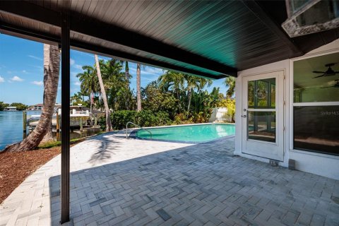 Villa ou maison à louer à Saint Petersburg, Floride: 3 chambres, 156.91 m2 № 2403046 - photo 21