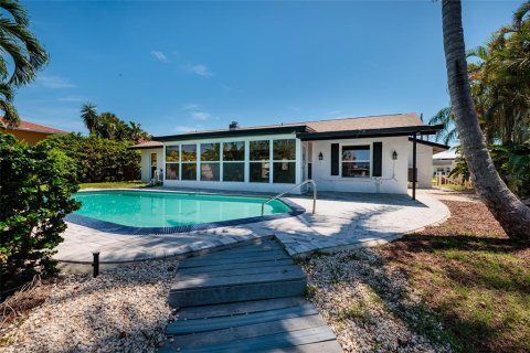 Villa ou maison à louer à Saint Petersburg, Floride: 3 chambres, 156.91 m2 № 2403046 - photo 22