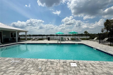 House in Winter Haven, Florida 2 bedrooms, 132.39 sq.m. № 2237690 - photo 21