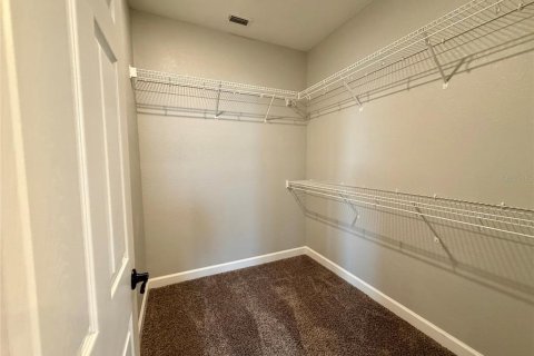 House in Winter Haven, Florida 2 bedrooms, 132.39 sq.m. № 2237690 - photo 14