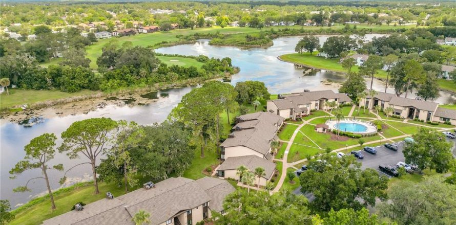 Condo à Ocala, Floride, 2 chambres № 2157737