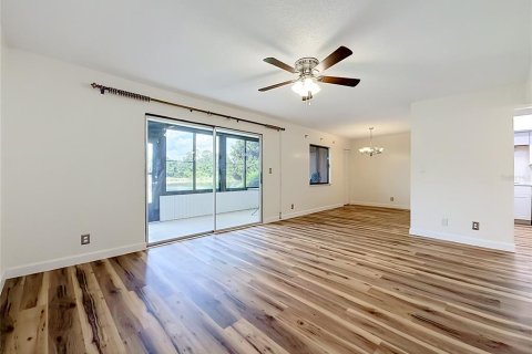 Copropriété à vendre à Ocala, Floride: 2 chambres, 98.48 m2 № 2157737 - photo 29