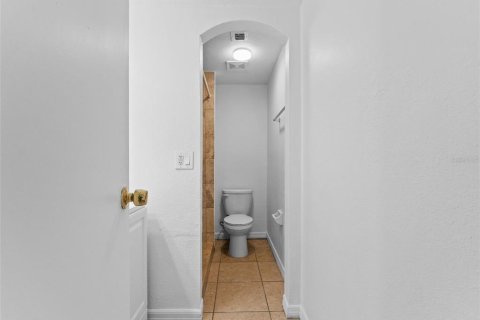 Condo in Saint Petersburg, Florida, 1 bedroom  № 1913187 - photo 19