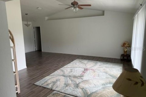 Casa en venta en Port Charlotte, Florida, 3 dormitorios, 181.81 m2 № 1771736 - foto 5