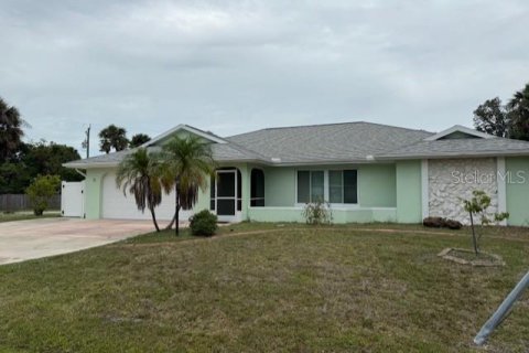 Casa en venta en Port Charlotte, Florida, 3 dormitorios, 181.81 m2 № 1771736 - foto 2