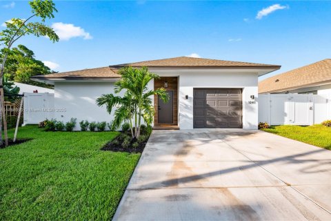 Villa ou maison à vendre à West Palm Beach, Floride: 3 chambres, 172.52 m2 № 1863202 - photo 4
