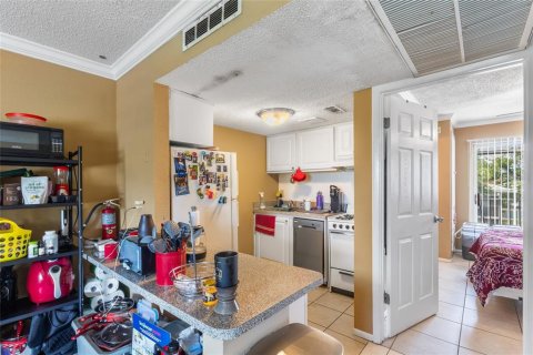 Condo in Altamonte Springs, Florida, 1 bedroom  № 1838034 - photo 4