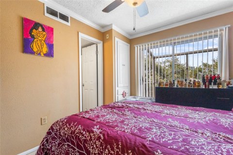 Condo in Altamonte Springs, Florida, 1 bedroom  № 1838034 - photo 12