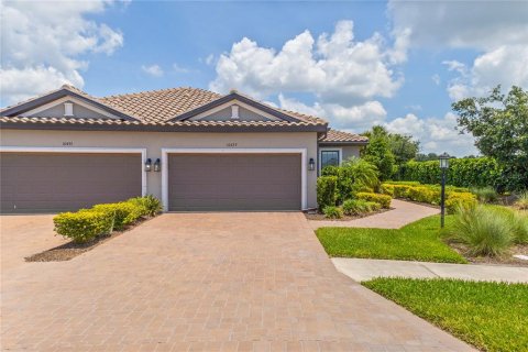 Villa ou maison à vendre à Sarasota, Floride: 2 chambres, 142.14 m2 № 2143066 - photo 6