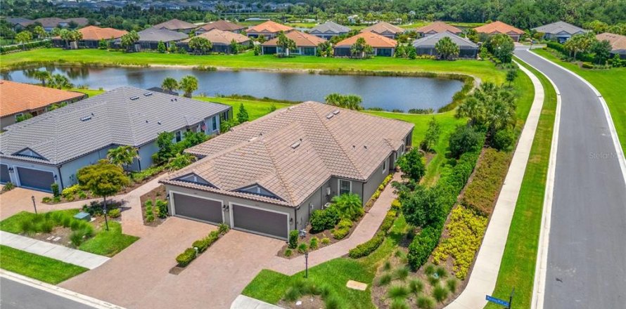 Villa ou maison à Sarasota, Floride 2 chambres, 142.14 m2 № 2143066