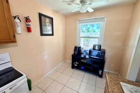 House in Bradenton, Florida 3 bedrooms, 134.52 sq.m. № 2259413 - photo 27