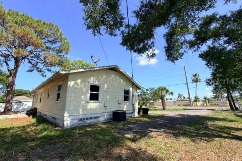 House in Bradenton, Florida 3 bedrooms, 134.52 sq.m. № 2259413 - photo 8