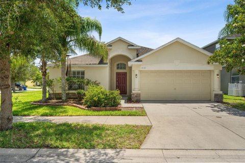 Villa ou maison à Riverview, Floride 4 chambres, 176.42 m2 № 2100376
