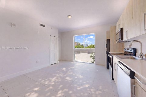 Apartment in Miami, Florida 2 bedrooms, 92.9 sq.m. № 2043286 - photo 11