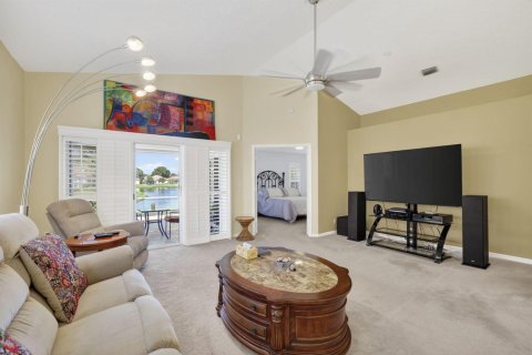 Casa en venta en Riviera Beach, Florida, 2 dormitorios, 112.69 m2 № 2186585 - foto 11