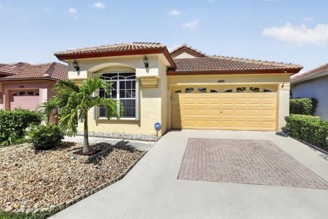 Casa en venta en Riviera Beach, Florida, 2 dormitorios, 112.69 m2 № 2186585 - foto 4