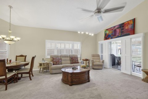Casa en venta en Riviera Beach, Florida, 2 dormitorios, 112.69 m2 № 2186585 - foto 9