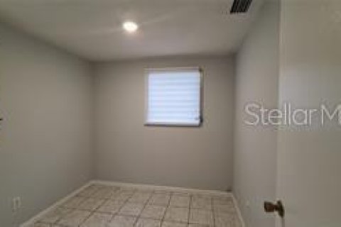 Villa ou maison à louer à Largo, Floride: 2 chambres, 55.18 m2 № 2148704 - photo 27