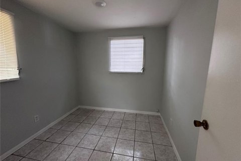 Villa ou maison à louer à Largo, Floride: 2 chambres, 55.18 m2 № 2148704 - photo 14