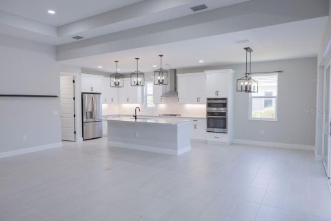 Villa ou maison à vendre à Sarasota, Floride: 2 chambres, 192.87 m2 № 2239017 - photo 7