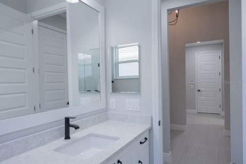 Villa ou maison à vendre à Sarasota, Floride: 2 chambres, 192.87 m2 № 2239017 - photo 25
