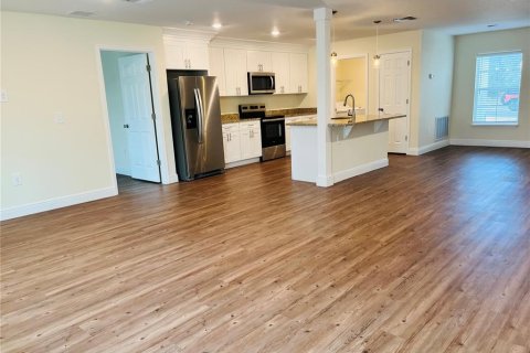Villa ou maison à vendre à Sebring, Floride: 4 chambres, 167.5 m2 № 2240018 - photo 8