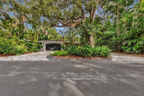 Casa en venta en Miami, Florida, 2 dormitorios, 174.01 m2 № 1966187 - foto 5