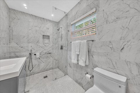 Casa en venta en Miami, Florida, 2 dormitorios, 174.01 m2 № 1966187 - foto 30