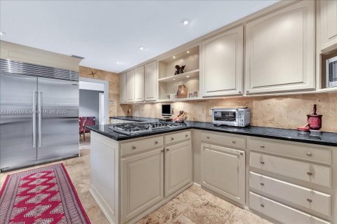 Casa en venta en Miami, Florida, 2 dormitorios, 174.01 m2 № 1966187 - foto 17