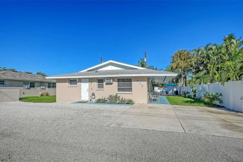 Propiedad comercial en venta en Holmes Beach, Florida, 2 dormitorios, 118.54 m2 № 2423945 - foto 5