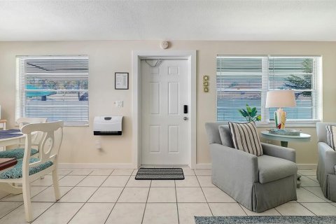 Propiedad comercial en venta en Holmes Beach, Florida, 2 dormitorios, 118.54 m2 № 2423945 - foto 22
