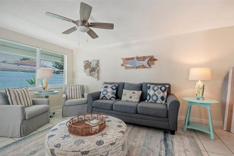 Propiedad comercial en venta en Holmes Beach, Florida, 2 dormitorios, 118.54 m2 № 2423945 - foto 24