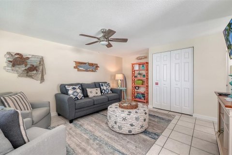 Propiedad comercial en venta en Holmes Beach, Florida, 2 dormitorios, 118.54 m2 № 2423945 - foto 23