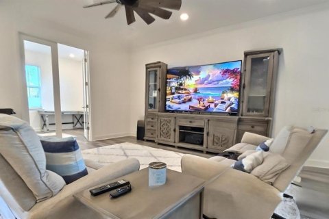 Casa en venta en Palm Coast, Florida, 4 dormitorios, 248.51 m2 № 2202382 - foto 7