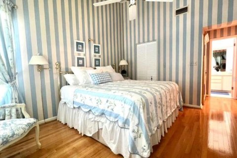 Купить кондоминиум в Сент-Питерсберг, Флорида 3 комнаты, 99.41м2, № 2147825 - фото 10