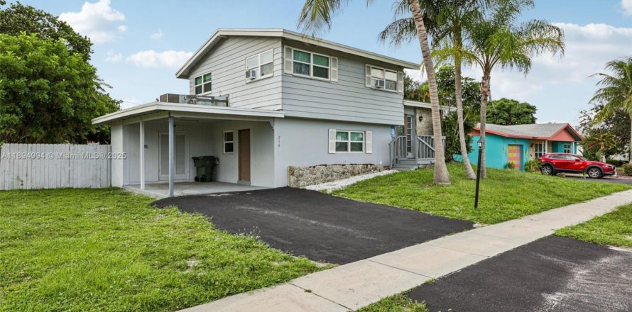 Villa ou maison à Boca Raton, Floride 4 chambres, 147.53 m2 № 1948515