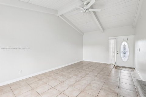 Villa ou maison à vendre à Boca Raton, Floride: 4 chambres, 147.53 m2 № 1948515 - photo 11